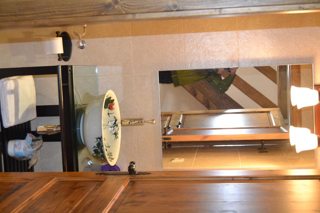Hostal La Muntanya Кастеллар-де-Н'уг Экстерьер фото